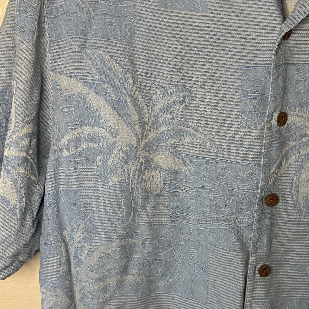 Jamaica Jaxx Island Hawaiian Button Silk Shirt - Picture 2 of 5